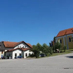 Hotel Lindenhof Hetzenbach Zell