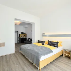 https://ford-apartment.hotelsinbremen.net