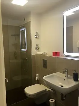 Stay! Hotel Boardinghouse Hamburg 3*,